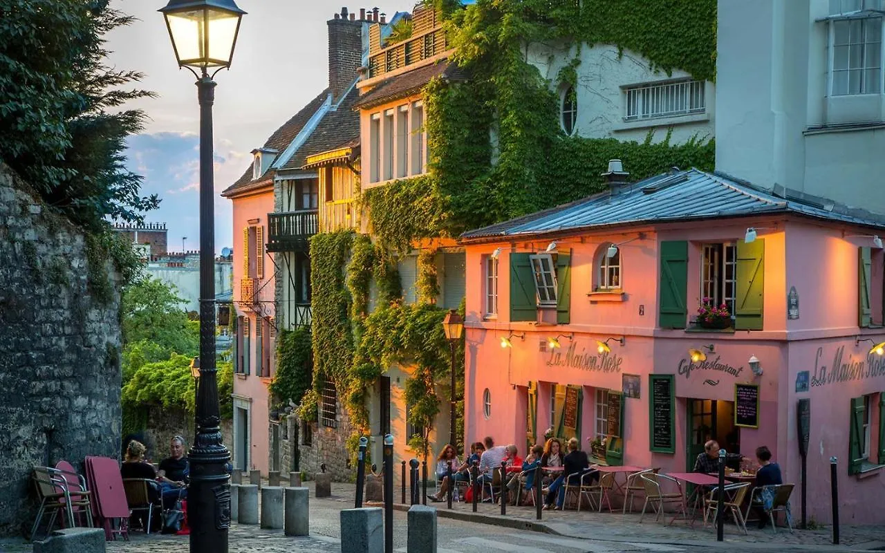 3 Double Bedrooms Apartment In Montmartre Near Subway Ac Paris