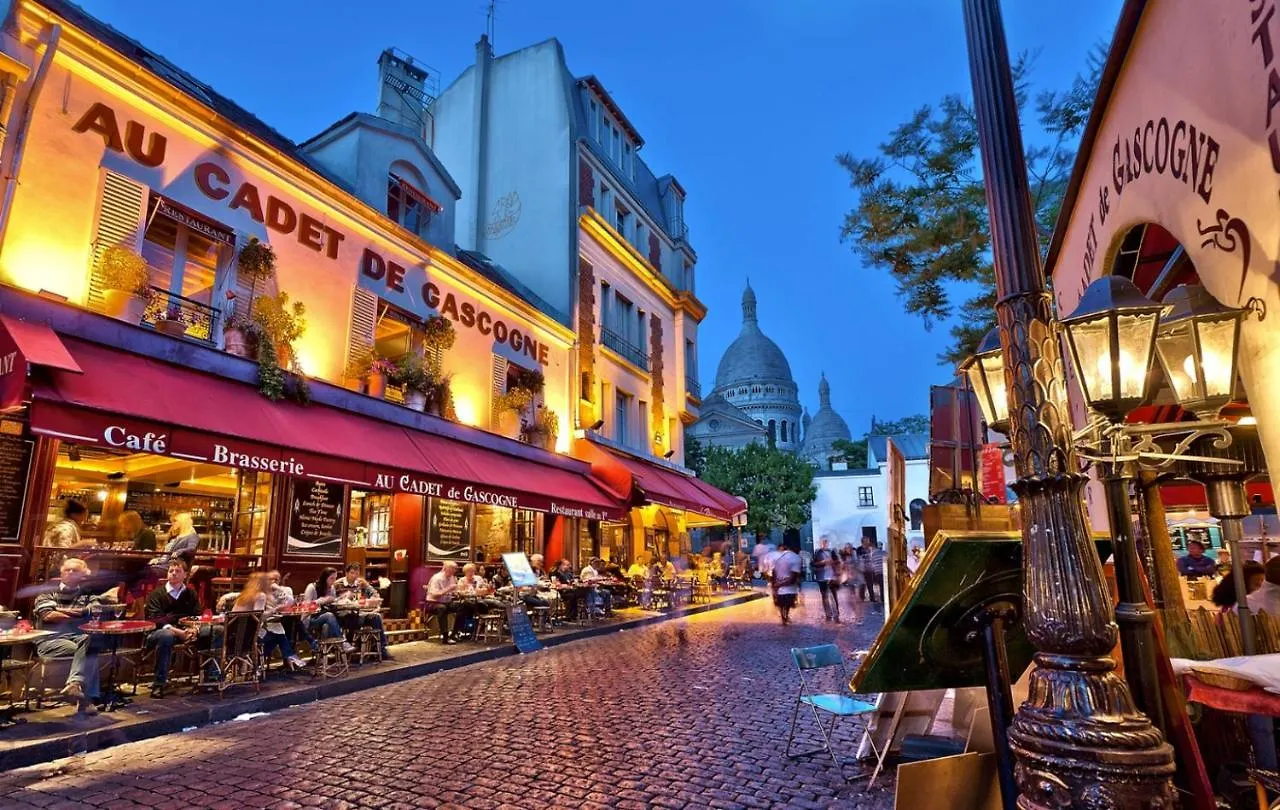 3 Double Bedrooms Apartment In Montmartre Near Subway Ac Paris